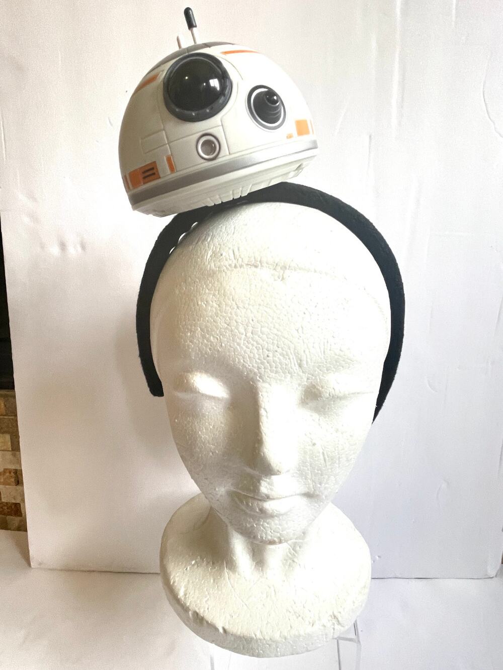 Disney Galaxy's Edge Droid Depot BB-8 Light-Up Headband 2/Sound Effects Tested